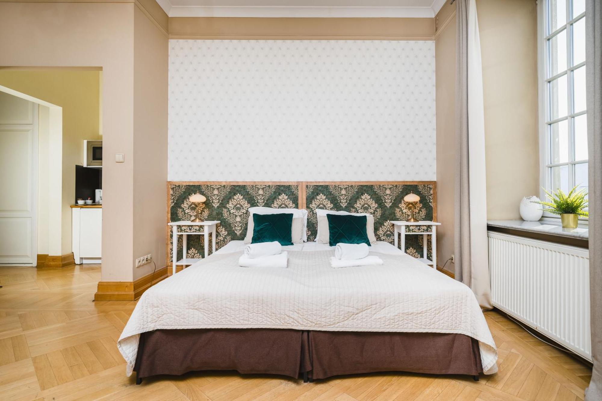 Apartamenty W Palacu Pod Baranami Krakau Exterior foto